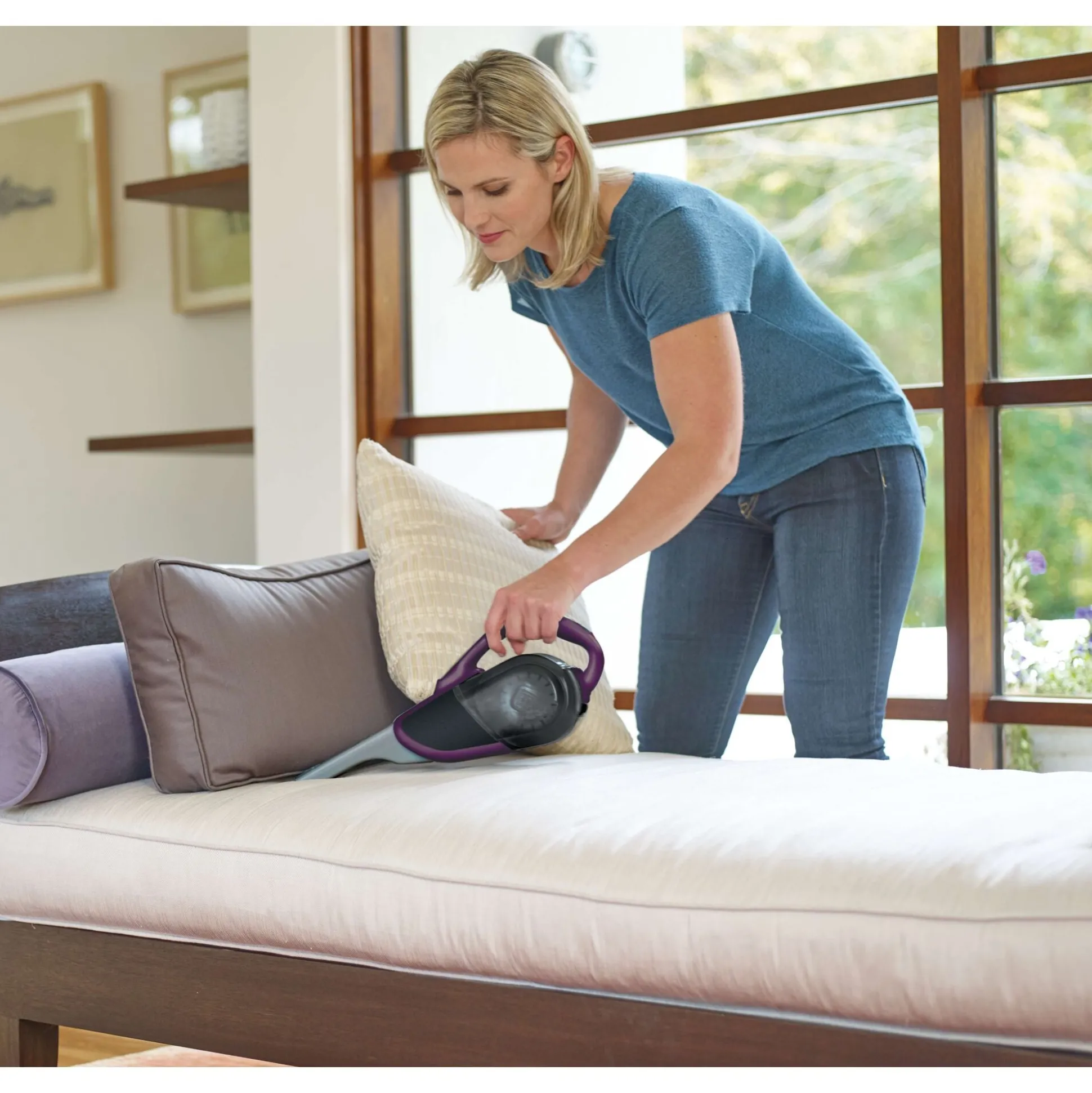 dustbuster® Cordless Hand Vacuum with SMARTECH™ + Scented Filter