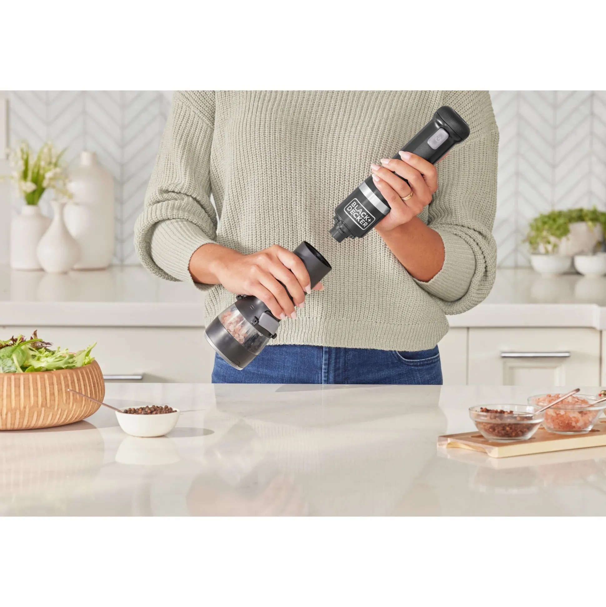 kitchen wand™ 2 in 1 Salt and Pepper Grinder Attachment