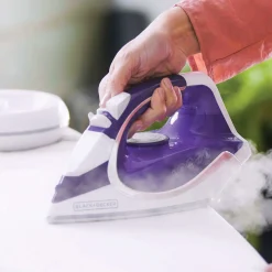 Light 'N Go Cordless Iron