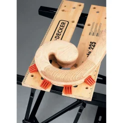 Portable Work Bench And Vise