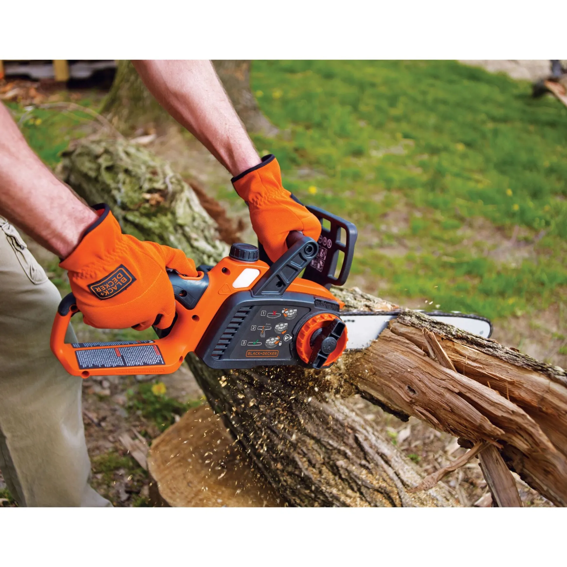 40V MAX* Cordless 12 Inch Chainsaw, Battery and Charger Included