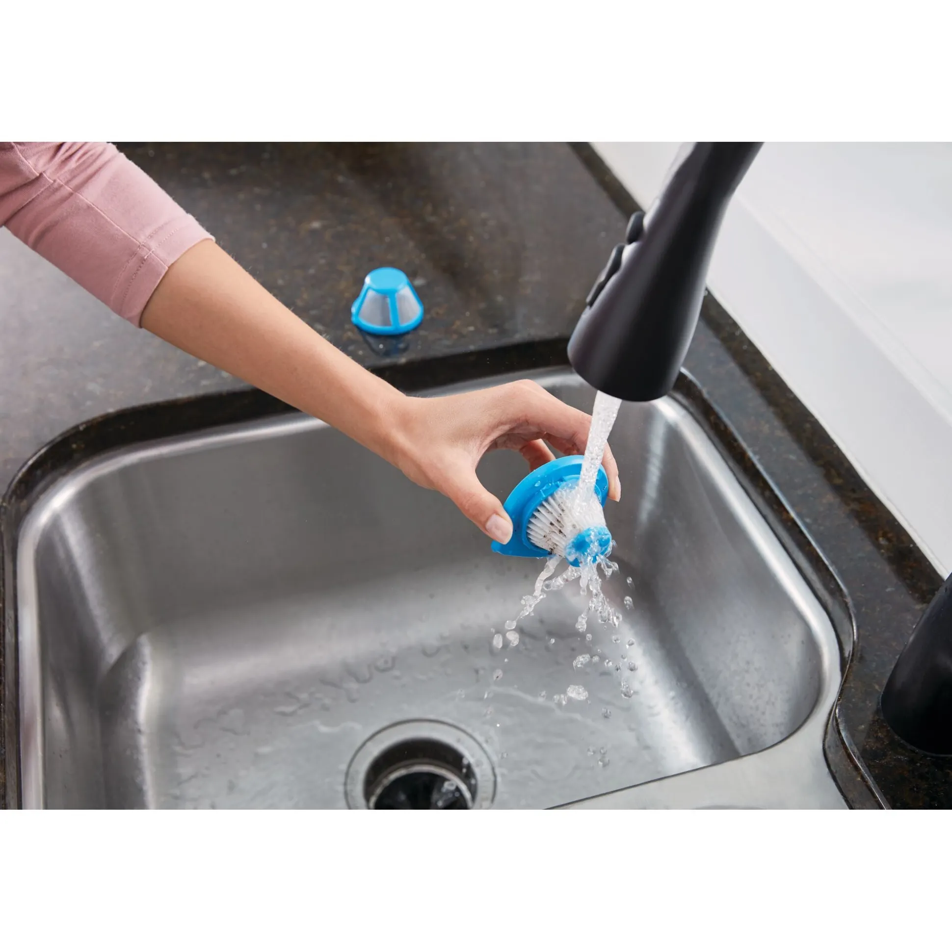 12V MAX* dustbuster® Cordless Hand Vacuum AdvancedClean™ with Charger, Filter and Brush Crevice Tool