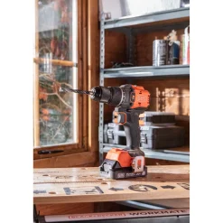 20V MAX* POWERCONNECT™ Cordless Brushless ½-in. Hammer Drill Kit